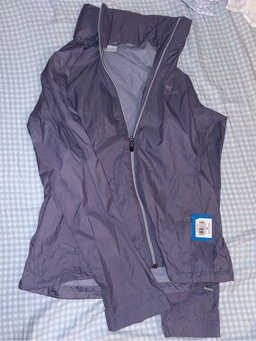 Columbia Lavender Packable Windbreaker NWT size medium hood or hoodless
